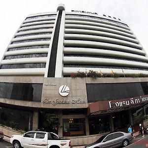 Lee Gardens Hotel